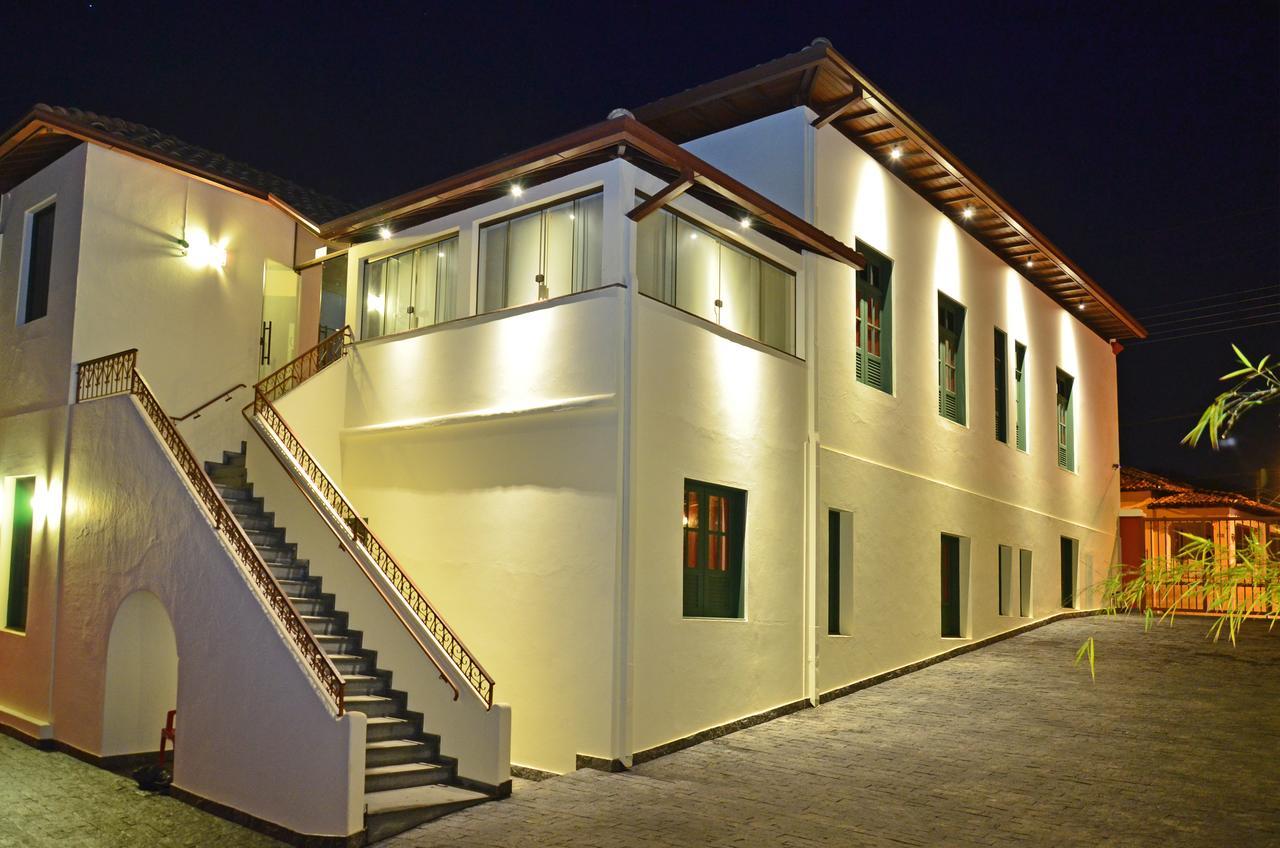 Quadradissimo Apart-Hotel Santa Bárbara エクステリア 写真